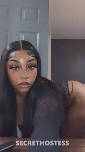 Chanel 22Yrs Old Escort Image - 4