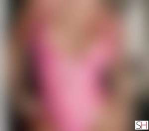 22 year old English Escort in Manchester Cheshire Companions Est 1991. Best Ladies, &amp; the 