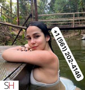31 year old Caucasian Escort in Weyburn Offer the best service you are looking forcome have fun