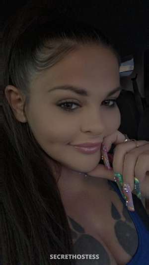 32 year old Escort in Columbus OH hey I'm back I'm with that gat throat