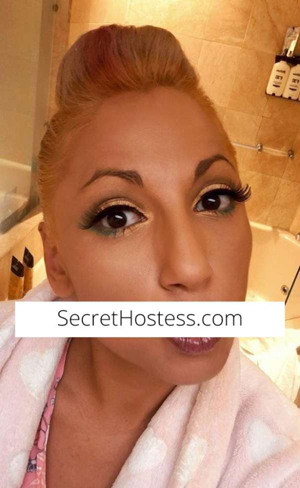 30Yrs Old Escort Size 8 165CM Tall Gold Coast Image - 17