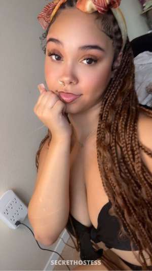 19 year old Escort in Tacoma WA THE girl next door