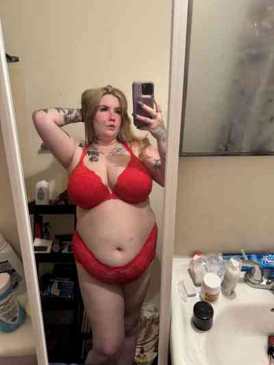 21 year old Canadian Escort in independent escort girl in: Winnipeg Juicy BBW