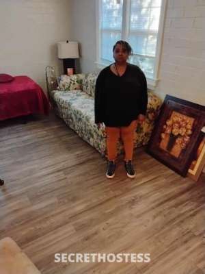 short chubby cute in Greenville SC