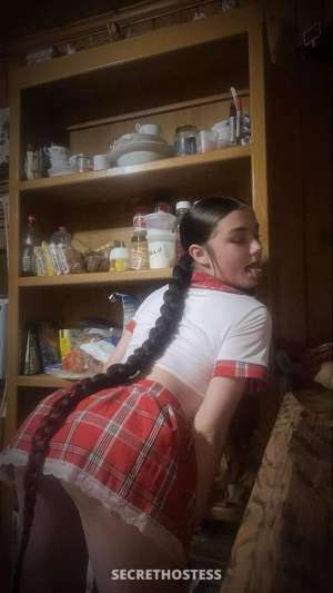 Nae 18Yrs Old Escort Image - 3