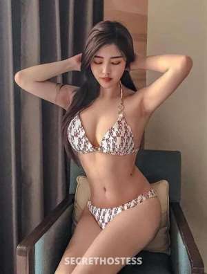 22 year old Thai Escort in Gold Coast In / Outcall Passionate Thai Ex-Model Kinki Natural Soft 