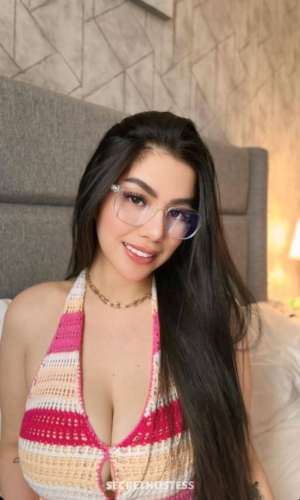 24 year old Asian Escort in Doha Kini, escort