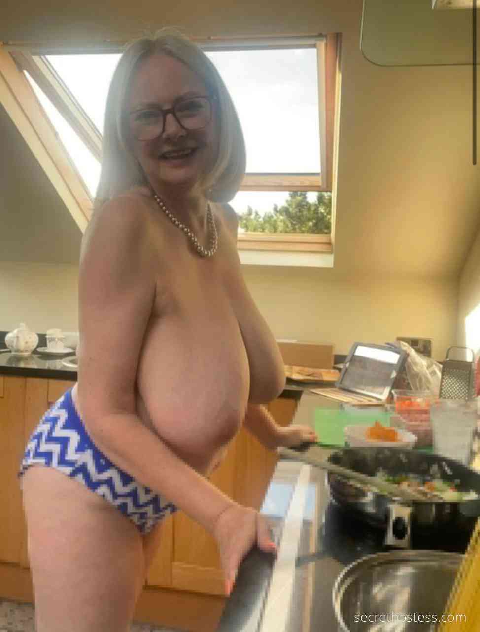 33Yrs Old Escort Tucson AZ Image - 2