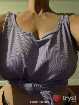 60 year old Escort in Pompano Beach FL i’m SUGE - mature/light hearted chick