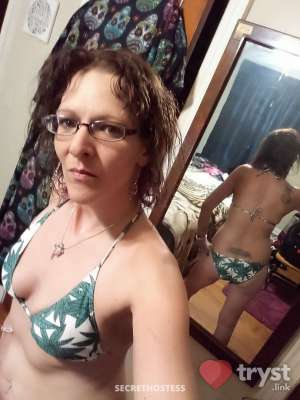Kitty - Experienced,curvy, creamy milf 0 year old Escort in Richmond VA