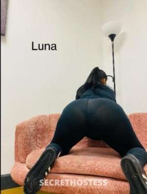30 year old Escort in Houston TX reflexology