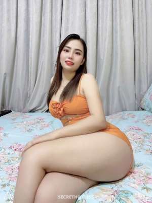 27 year old Asian Escort in Doha Mie massage full service, masseuse