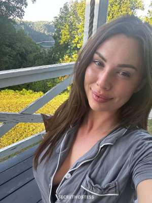 26 year old Caucasian Escort in Hanoi Massage Therapist &amp; Happy Ending