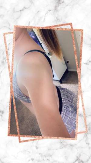 29 year old Escort in Wichita KS Need a Man to make me cum, GF is out of town 🔥Incalls 