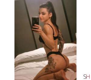 19 year old Latino Escort in East Sussex Contact Ads As Normal, Independent