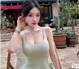 24 year old English Escort in Staffordshire Contact Ads As Normal, Agency