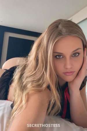 21 year old Escort in Berlin Sheryl
