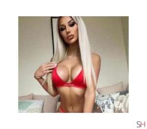 27 year old Latino Escort in Leeds Contact Ads As Normal, Independent