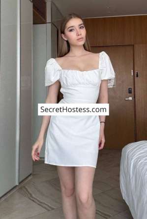 19 year old Caucasian Escort in Val Thorens Aelyne, Agency