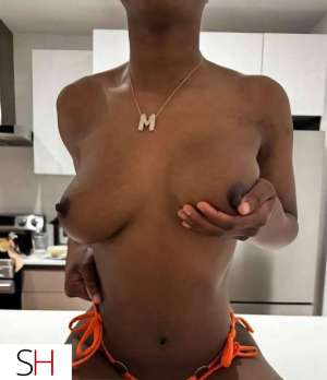 Yasmine 19Yrs Old Escort Edmonton Image - 1