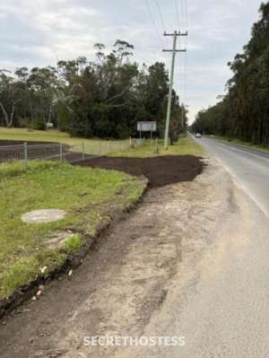 42 year old Escort in Gilgandra Dubbo Bisexual guy for couples and lady's., Gilgandra