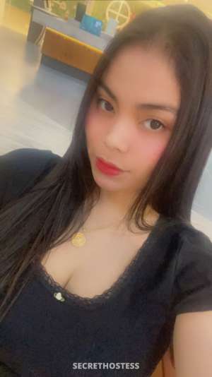 19 year old Latino Escort in Manila Selena, escort