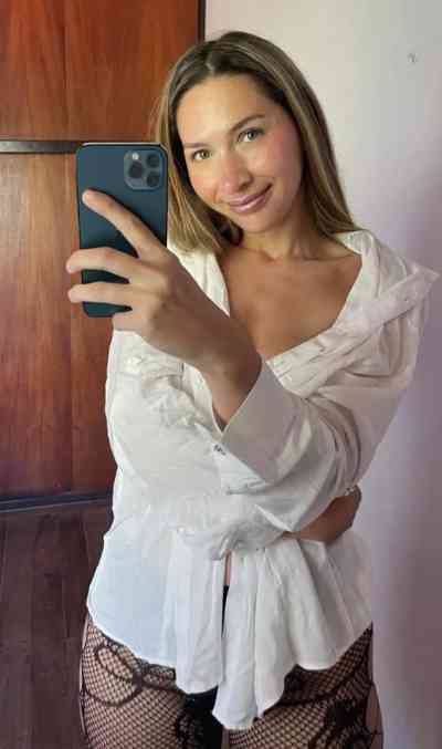 26 year old French Escort in Vannes Rencontre coquine