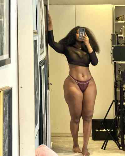 25 year old Escort in Northampton Am available for meet up