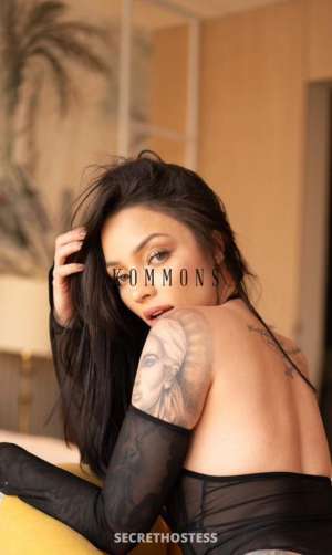 20 year old Latino Escort in Canary Wharf - E14 London Pse party girl dominatrix