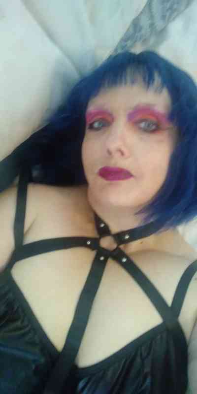 59Yrs Old Escort Size 16 170CM Tall independent escort girl in: Ottawa Image - 1