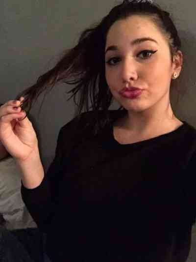 28 year old Escort in Oregon City OR Add me on telegram @Katiekatro