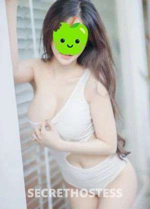 22 year old Asian Escort in Craigieburn Melbourne Let New Babe at Craigieburn Melt ur cock ,SUCK U Dry