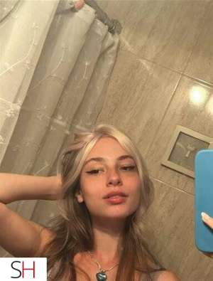 27 year old Latino Escort in Chibougamau plan culs 100