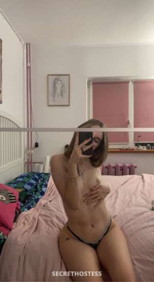 23 year old Escort in Sacramento CA . Your Dream Girl – Let’s Make Magic