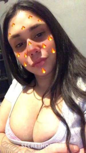 20 year old Escort in Adelaide F20 westlakes looking for FUN XXX, Adelaide