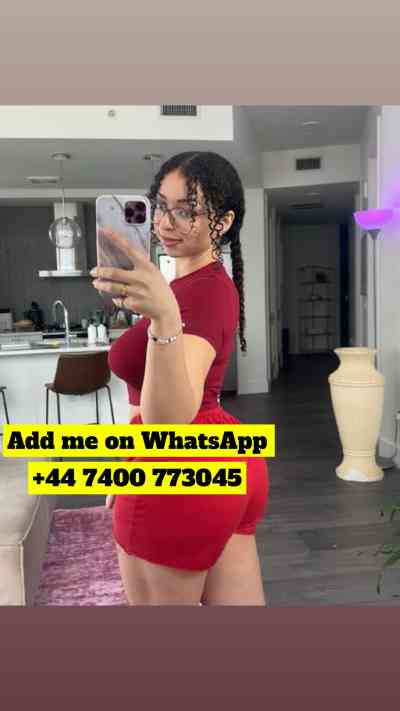 25 year old British Escort in Belfast Kate