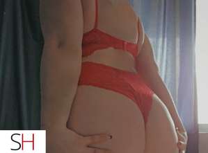 30 year old Caucasian Escort in Ottawa Natural Big Booty Lexie