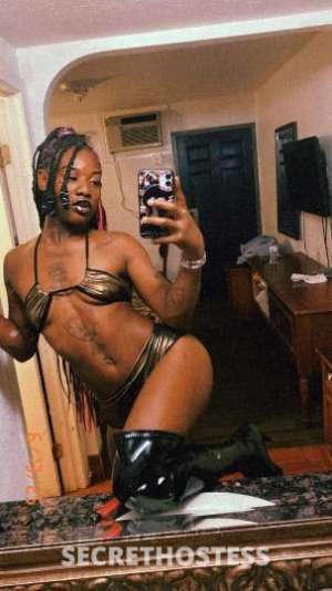 LilBit 24Yrs Old Escort Image - 2
