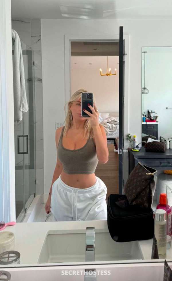 Bryciii 25Yrs Old Escort Size 11 Clovis / Portales NM Image - 1