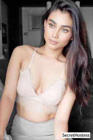 21 year old Chinese Escort in Kuala Lumpur Escort model Suraiti, Kuala Lumpur