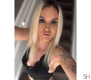 25 year old Latino Escort in Leeds 🖤CARINA🖤best service💯OUTCALL 2️⃣4️⃣🆙, 