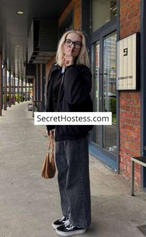 Liza 18Yrs Old Escort 58KG 168CM Tall Como Lake Image - 5