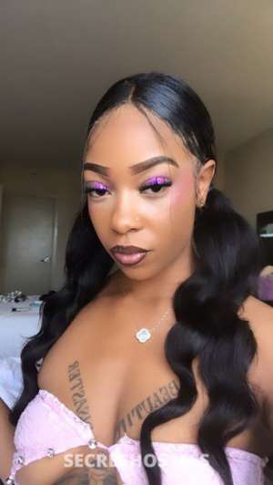 22 year old Escort in Knoxville TN Souther Exotic Baddie Cum See Me