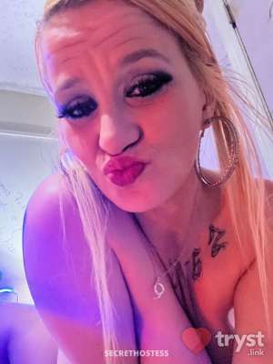 20 year old White Escort in Springfield MO Charleigh - Exotic Luxurious GirlFriend
