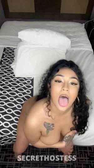 24 year old Latino Escort in Iowa City IA Happy Thursday Babes Cum Get Your Week Ended Off Right With 