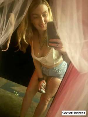 30 year old Escort in Los Angeles CA Escort model Staci Silverstone, Los Angeles