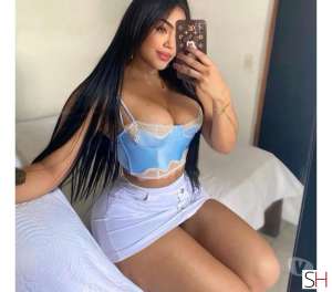 25 year old Latino Escort in Brighton East Sussex Carol.HOT GIRL . ATTRACTIVE. REAL ⭐️ PARTY ., 