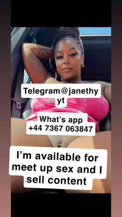 25 year old Black Escort in Camberley Empty house come and fuck