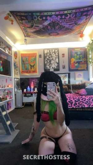 20 year old Australian Escort in Newcastle Outcalls an incalls!, Newcastle