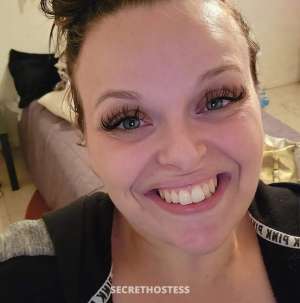 29 year old Escort in Kenosha-Racine WI Blue eyes and thick thighs is waiting for some naughty boys 